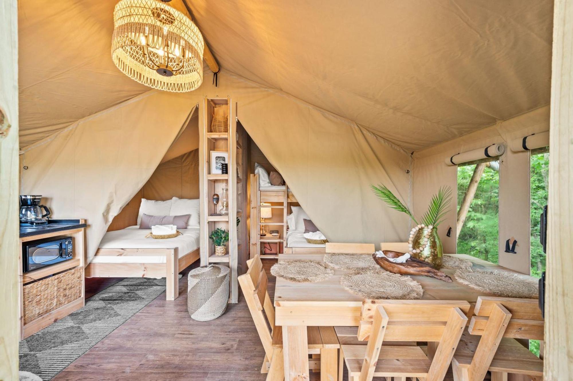 The Lodges At Eden Reserve - Safari Tents Williamstown Eksteriør billede